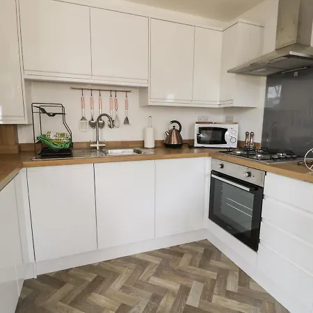 Manor Heath 1 * Scarborough