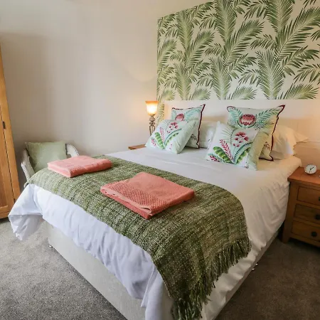 Manor Heath 1 * Scarborough